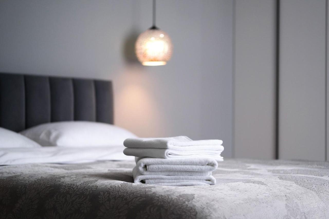 Minimalist Style Apartment With Best Location Kisinyov Kültér fotó